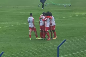 "Κόλλησε" τρίποντο και... φορτσάρει για άνοδο! (φώτος)