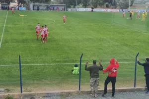 "Κόλλησε" τρίποντο και... φορτσάρει για άνοδο! (φώτος)