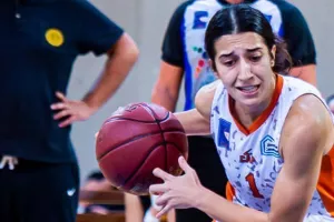 Πρόκριση για την Αναγέννηση!