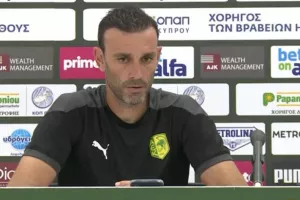 Μεσημέρι Σαββάτου για Ανό...