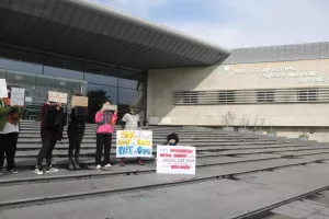 Αθώα η 19χρονη Βρετανίδα για τον ομαδικό βιασμό στην Αγ. Νάπα