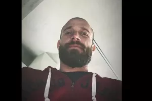 Θρίλερ/Νεκτάριος