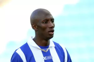 Ενίσχυση με Mohamadou Sissoko