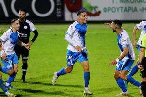 ΤΕΛΟΣ από τον Απόλλωνα