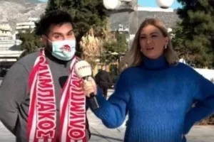 Οπαδός του Ολυμπιακού βγήκε στο Mega και ζήτησε από τον Μαρινάκη να ανανεώσει τον Ελ Αραμπί