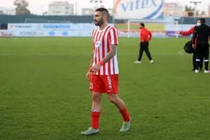 (ΦΩΤΟΡΕΠΟΡΤΑΖ) Νέα Σαλαμίνα - Ομόνοια 29Μ