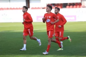 (ΦΩΤΟΡΕΠΟΡΤΑΖ) Νέα Σαλαμίνα - Ομόνοια 29Μ