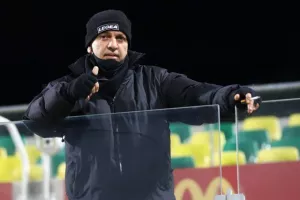 (ΦΩΤΟΡΕΠΟΡΤΑΖ) Ο κόσμος στην ΑΡΕΝΑ