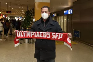  Έφτασε στην Αθήνα ο νέος προπονητής των ερυθρολεύκων