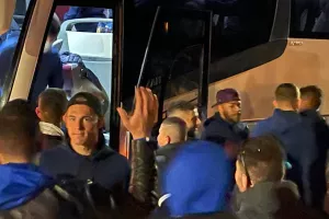 (ΒΙΝΤΕΟΣ/ΦΩΤΟΣ Kerkida) Αποθέωση... τα μεσάνυχτα!
