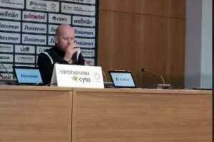 Μπεργκ: "Είναι θέμα του Δ.Σ αν θέλει να συνεχίσω" (UPD)