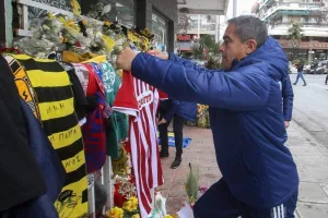 Τίμησαν τη μνήμη του Άλκη οι Ιμπαγάσα, Μανιάτης και Ανατολάκης (φώτος)