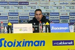Σωφρόνης: "Η αλλαγή της απόφασης στο πέναλτι μας χάλασε τη ψυχολογία"