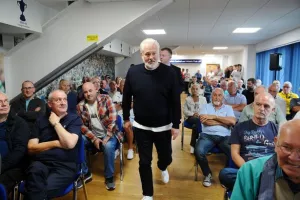 Τι ισχύει με Μαρκ Κάμπελ/Νεότερα (ΑΝΟΡΘΩΣΗ)