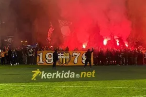 Μήνυμα οι πορτοκαλί: "Εναντίον όλων"