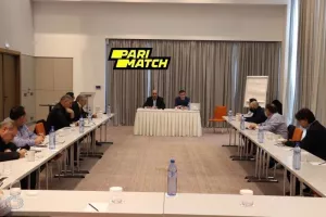 Tι έγινε στη συνάντηση Μάζιτς με Προέδρους - "Πρωτοφανή πίεση" (Πέντε... απουσίες)