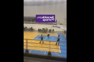 Ομόνοια-AEK: "Κόλλησε" η κόρνα και "κούφανε" τους πάντες! (βίντεο)