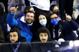 Θέλουν νίκη