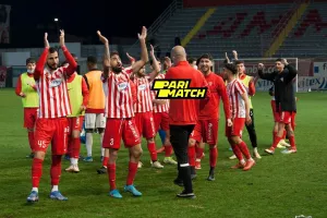 Τα ΚΛΙΚΣ του "ερυθρόλευκου" ντέρμπι 