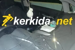 ΦΩΤΟΣ kerkida/Οι ζημιές από τον πετροβολισμό