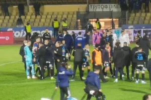 (Φώτος) ΝΤΟΥ… “Γιόβα” 