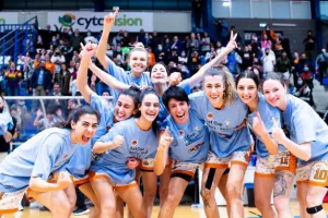 Με πιστολέρο Μιχάλκο και φόρα η Αναγέννηση λύγισε την ΕΝΑΔ