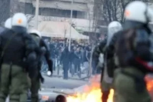 "Τέλος στους συνδέσμους χούλιγκανς, ποινή φυλάκισης χωρίς αναστολή για οπαδική βία"