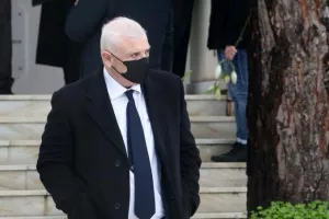 ΟΠΑΠ: Χρυσό deal 327 εκατ. ευρώ Μελισσανίδη-Τσέχων!