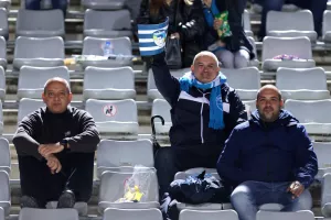 Οι Παφίτες στο "Στέλιος Κυριακίδης" (φώτος)