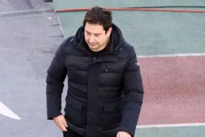 Γιαννίκης: "Μόνο πρόκριση με τον ΠΑΟΚ, δεν έχουμε περιθώρια"