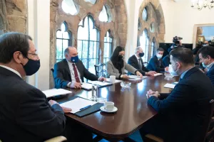 (ΦΩΤΟΣ) Στο Προεδρικό οι ομάδες της Λεμεσού 