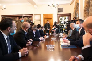 (ΦΩΤΟΣ) Στο Προεδρικό οι ομάδες της Λεμεσού 