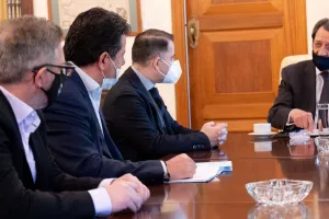 (ΦΩΤΟΣ) Στο Προεδρικό οι ομάδες της Λεμεσού 