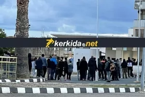 Ουρά... για Κάρτα Φιλάθλου!