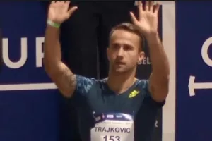 Στο Παγκόσμιο Κλειστού ο Τράικοβιτς!