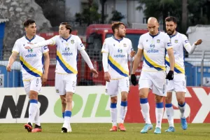 Νίκη playoffs οι Αρκαδές, σε δύσκολη θέση οι Φθιωτοί