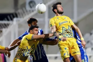 ΑΠΟΕΛ - Ανόρθωση: Λάζαρος και Χρυσοστόμου την εκτόξευσαν 2η! (φώτος)