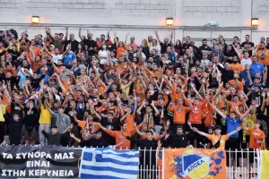 Ανοίγουν ταμεία για τους ΑΠΟΕΛίστες
