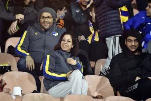(Φωτορεπορτάζ) Ο κόσμος στο Μακάρειο