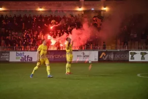 ΠΑΕΕΚ - ΑΠΟΕΛ: Χαλάζι, απουσίες, διπλό! (φώτος)