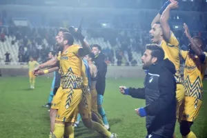 ΑΠΟΕΛ - ΑΕΚ: Την κέρδισε και την… έπιασε στην 2η θέση! (Φώτος)