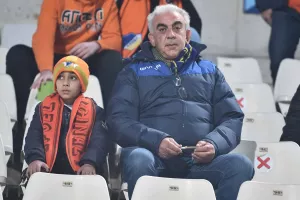 (Φωτορεπορτάζ) Ο κόσμος στο ΑΠΟΕΛ-Ανόρθωση