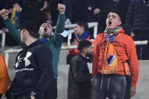 (Φωτορεπορτάζ) Ο κόσμος στο ΑΠΟΕΛ-Ανόρθωση