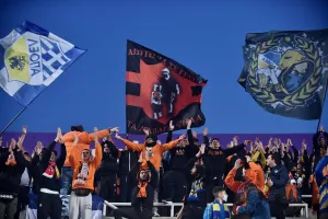 (Φωτορεπορτάζ) Ο κόσμος στο ΑΠΟΕΛ-Ανόρθωση