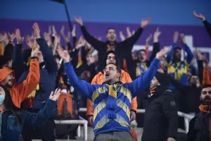 (Φωτορεπορτάζ) Ο κόσμος στο ΑΠΟΕΛ-Ανόρθωση
