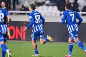 ΑΠΟΕΛ - Ανόρθωση: Λάζαρος και Χρυσοστόμου την εκτόξευσαν 2η! (φώτος)