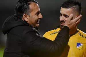 ΠΑΕΕΚ - ΑΠΟΕΛ: Χαλάζι, απουσίες, διπλό! (φώτος)