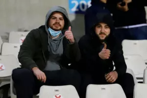 (ΦΩΤΟΣ Ομόνοια - ΑΠΟΕΛ) Ο κόσμος στο ΓΣΠ