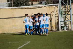 Κ19 Απόλλων-Νέα Σαλαμίνα (Φωτορεπορτάζ)