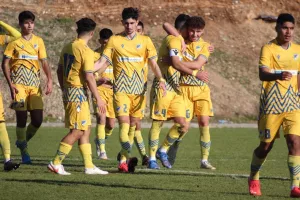 Κ19 ΑΠΟΕΛ - ΑΕΛ (φωτορεπορτάζ)